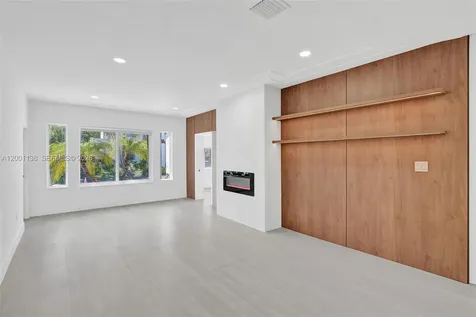 633 NE 70th Street Miami FL 33138