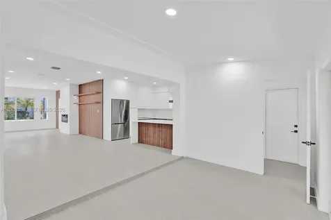 633 NE 70th Street Miami FL 33138