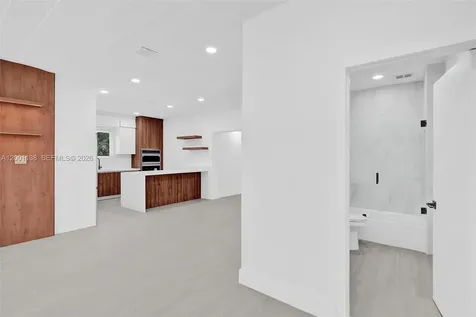 633 NE 70th Street Miami FL 33138