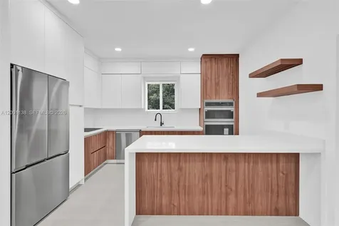633 NE 70th Street Miami FL 33138