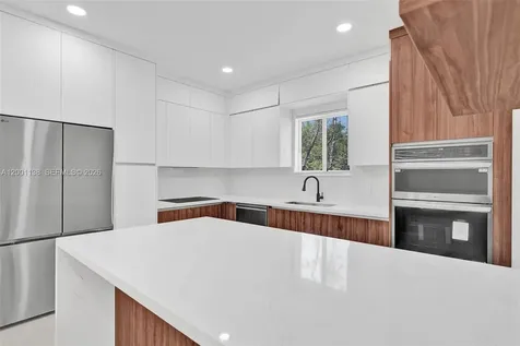 633 NE 70th Street Miami FL 33138