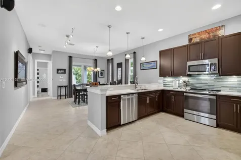 184 W Bay Cedar Circle Jupiter FL 33458