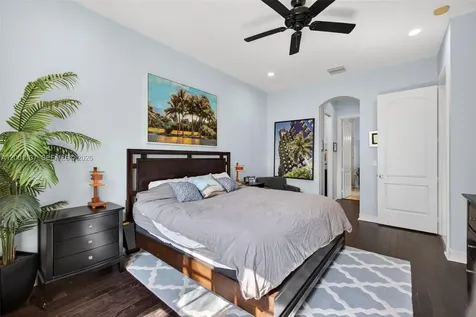184 W Bay Cedar Circle Jupiter FL 33458