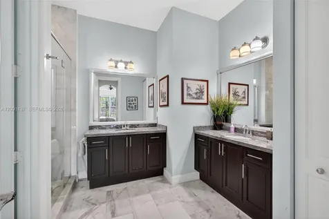 184 W Bay Cedar Circle Jupiter FL 33458
