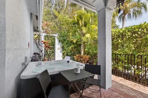 184 W Bay Cedar Circle Jupiter FL 33458