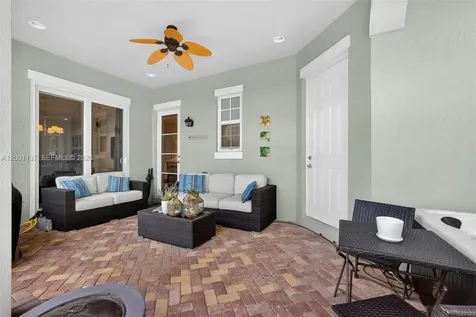 184 W Bay Cedar Circle Jupiter FL 33458