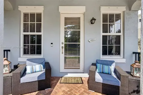 184 W Bay Cedar Circle Jupiter FL 33458