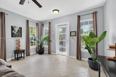184 W Bay Cedar Circle Jupiter FL 33458
