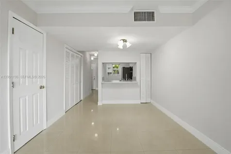 301 NW 109th Avenue Miami FL 33172