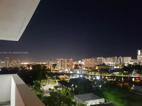 36 NW 6th Avenue Miami FL 33128