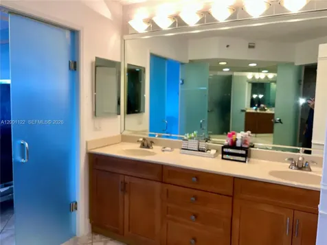 3600 Mystic Pointe Drive Aventura FL 33180
