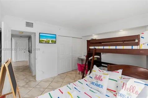 3600 Mystic Pointe Drive Aventura FL 33180