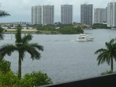 3600 Mystic Pointe Drive Aventura FL 33180
