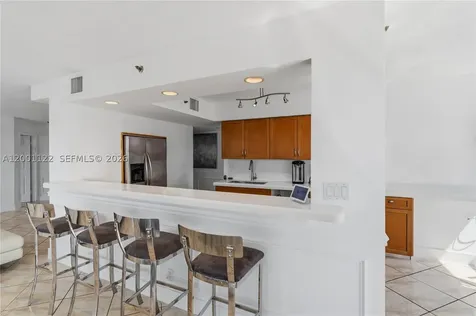3600 Mystic Pointe Drive Aventura FL 33180