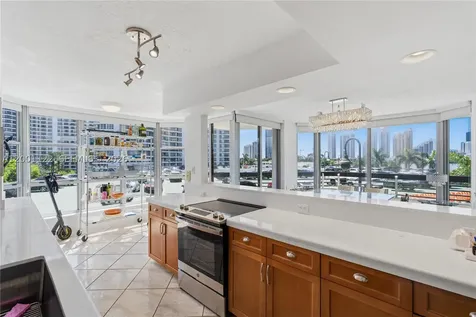 3600 Mystic Pointe Drive Aventura FL 33180