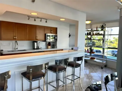 3600 Mystic Pointe Drive Aventura FL 33180