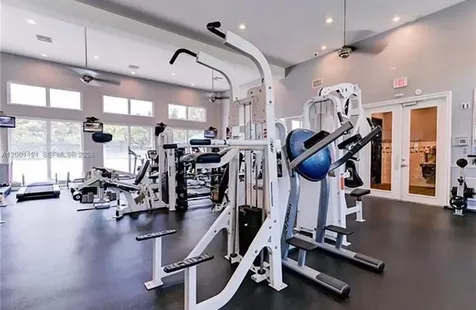 1125 Butternut Lane Hollywood FL 33019
