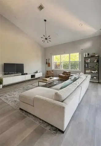 1125 Butternut Lane Hollywood FL 33019