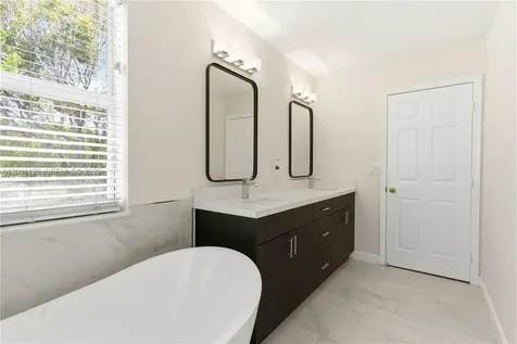4808 SW 157th Way Miramar FL 33027