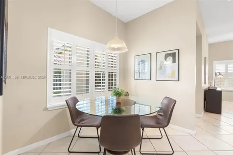 1414 Banyan Way Weston FL 33327