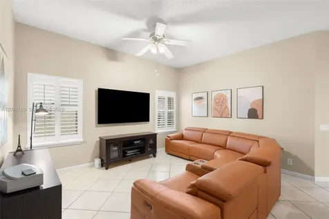 1414 Banyan Way Weston FL 33327