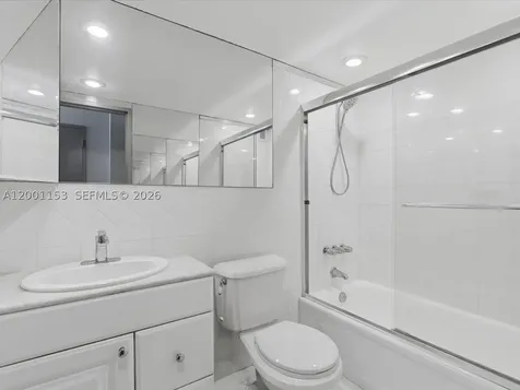 1228 West Avenue Miami Beach FL 33139