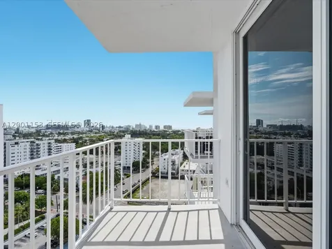 1228 West Avenue Miami Beach FL 33139
