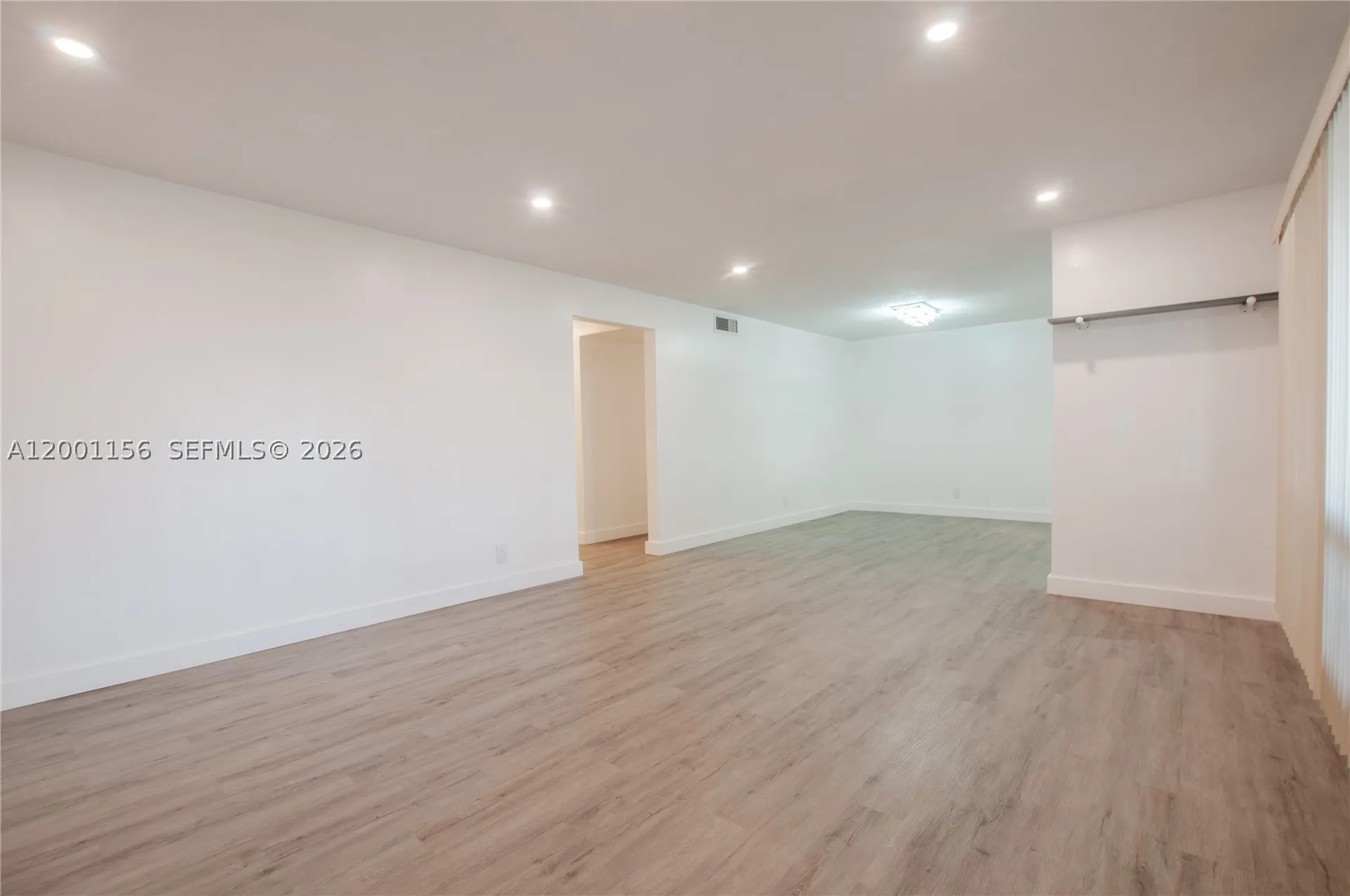 300 S Luna Court Hollywood FL 33021