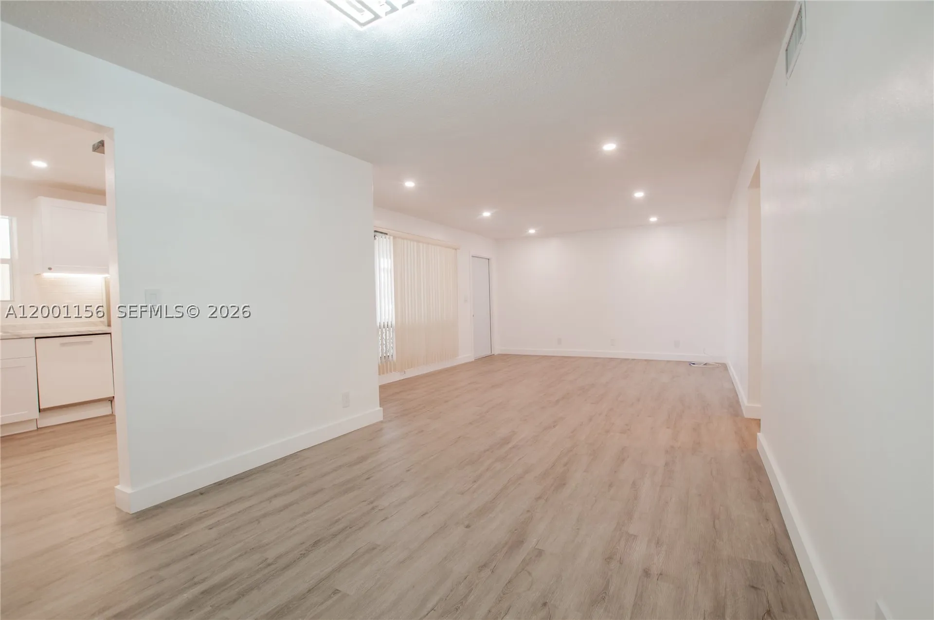 300 S Luna Court Hollywood FL 33021