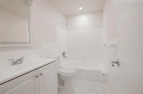 300 S Luna Court Hollywood FL 33021