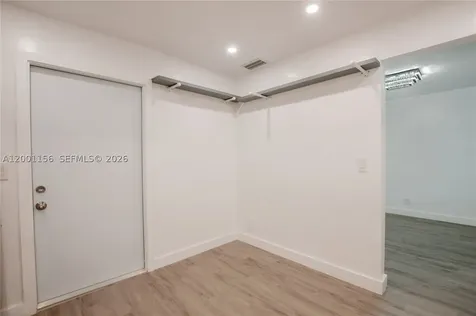 300 S Luna Court Hollywood FL 33021