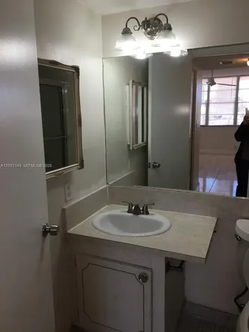 2025 NE 164th Street North Miami Beach FL 33162