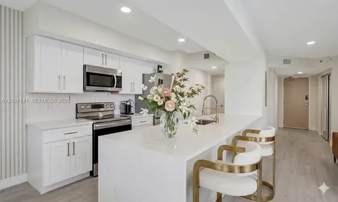 16485 Collins Avenue Sunny Isles Beach FL 33160