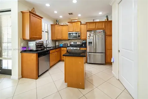 3361 NW 125th Avenue Sunrise FL 33323