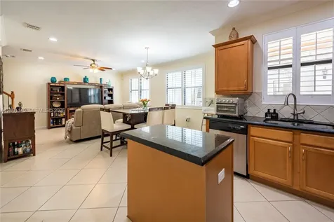 3361 NW 125th Avenue Sunrise FL 33323