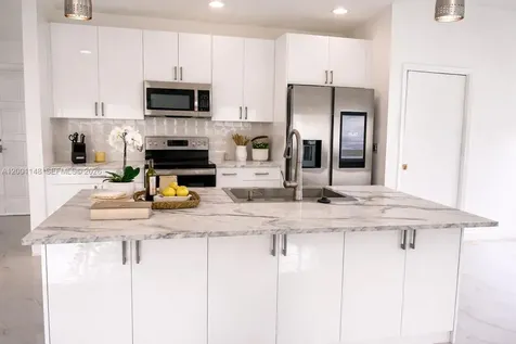 7580 Texas Trail Boca Raton FL 33487
