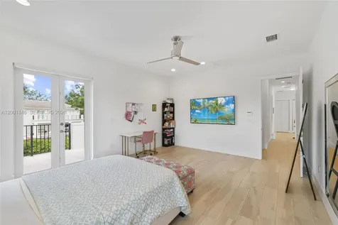 14831 SW 93rd Court Miami FL 33176