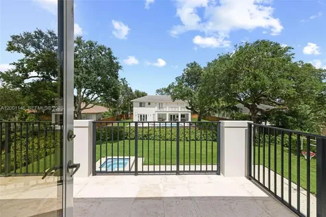 14831 SW 93rd Court Miami FL 33176