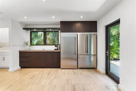 560 Sabal Palm Road Miami FL 33137