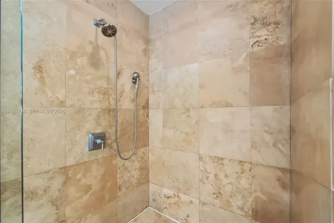 560 Sabal Palm Road Miami FL 33137