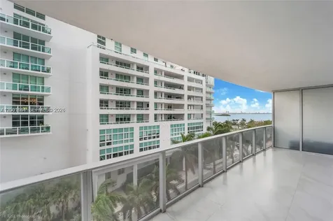 488 NE 18th Street Miami FL 33132