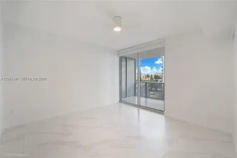 488 NE 18th Street Miami FL 33132