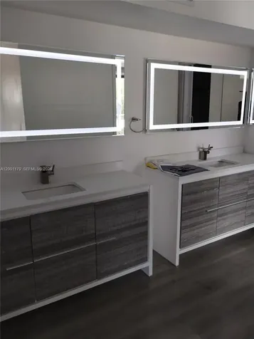 11843 SW 79th Terrace Miami FL 33183