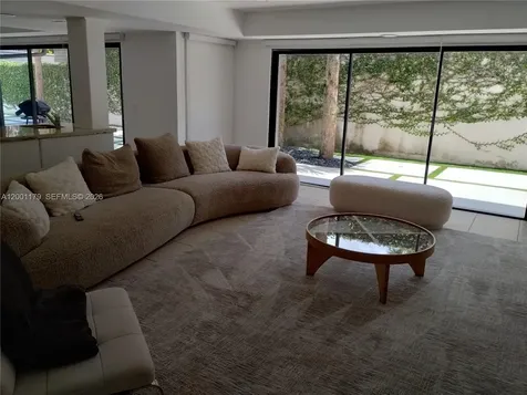 11843 SW 79th Terrace Miami FL 33183