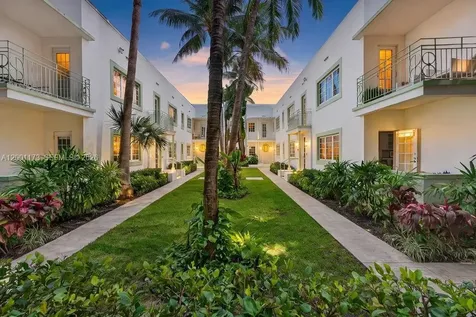1205 Meridian Avenue Miami Beach FL 33139