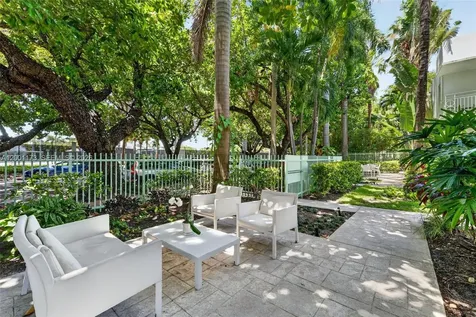 1205 Meridian Avenue Miami Beach FL 33139