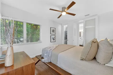 1205 Meridian Avenue Miami Beach FL 33139