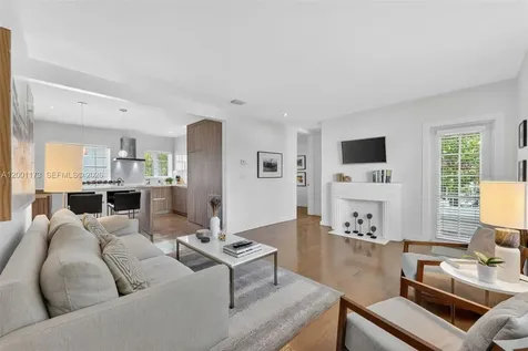 1205 Meridian Avenue Miami Beach FL 33139