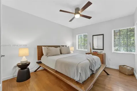 1205 Meridian Avenue Miami Beach FL 33139