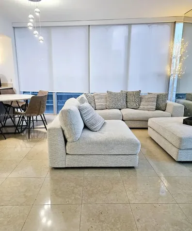 475 Brickell Avenue Miami FL 33131